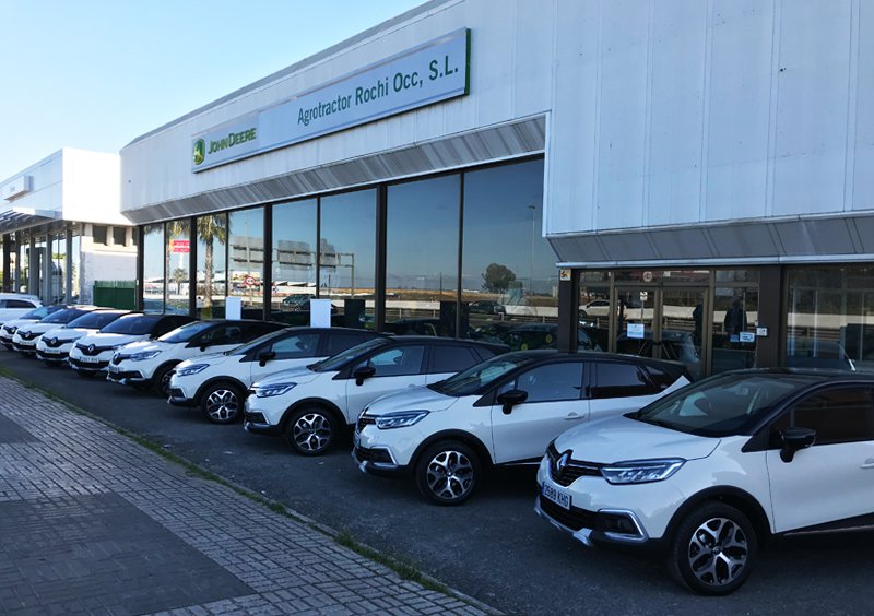 Syrsa entrega a Agrotractor una flota de nueve Renault Captur